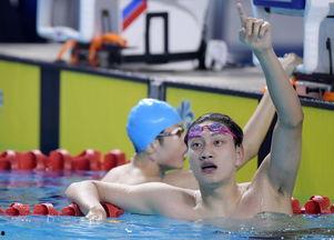 成人业余体校游泳视频  第1张