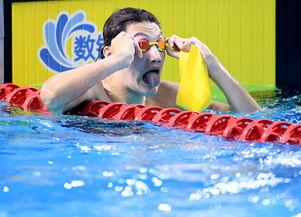 成人业余体校游泳视频  第2张